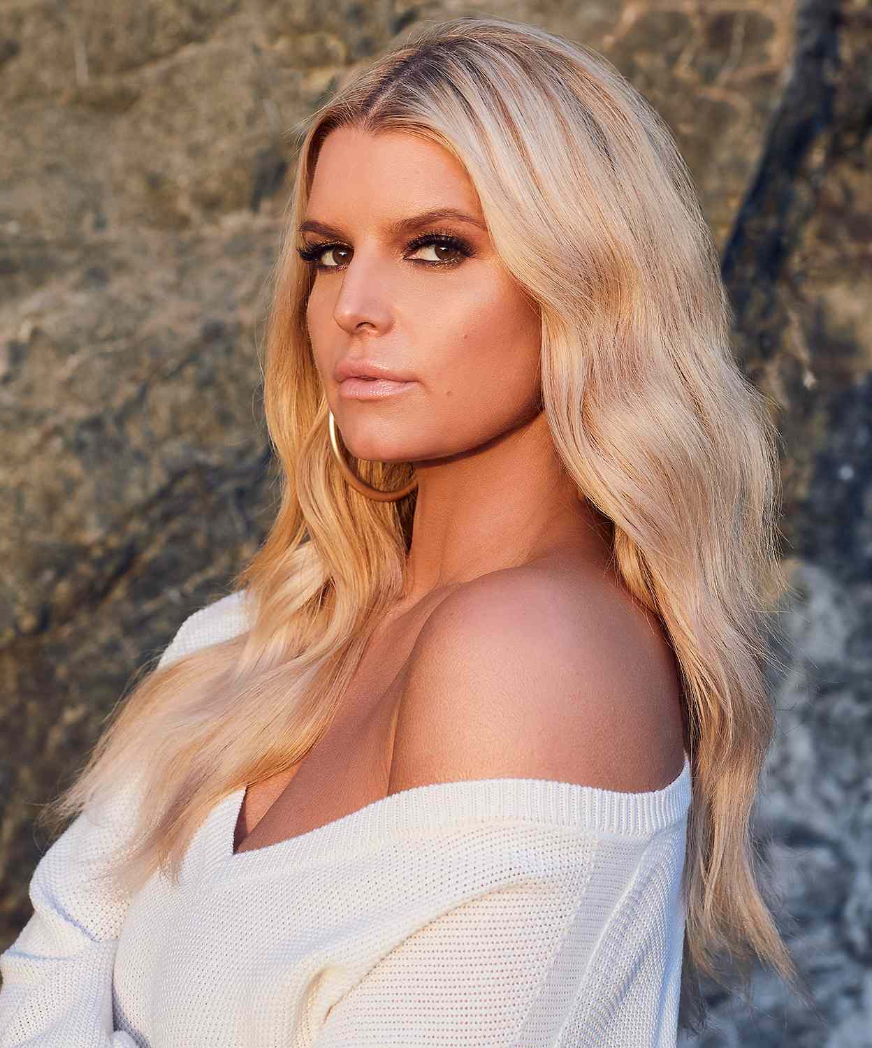 Jessica Simpson Weight Loss : The Secrets Behind Her Success in 2023